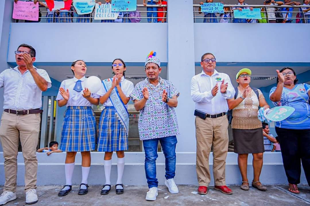 Gobernador René Chávez anuncia mantenimiento del colegio emblemático