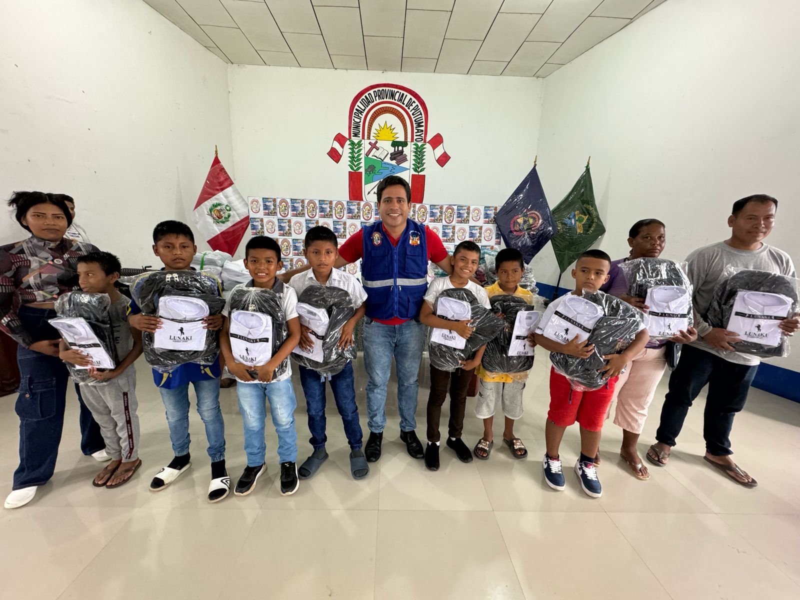 Premiación a ganadores del Primer Campeonato Infantil Interbarrios