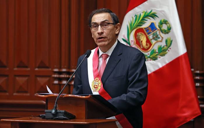 Denuncia Constitucional contra Martín Vizcarra