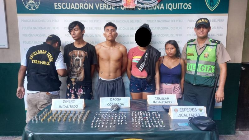 Detienen a cuatro jóvenes con cocaína y dinero en efectivo