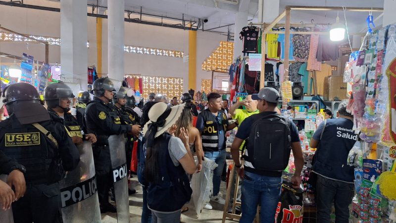 Durante operativo en el Mercado Modelo de Iquitos