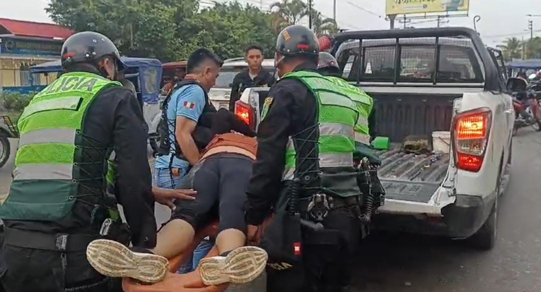 Accidente en la avenida Abelardo Quiñones deja dos universitarios heridos