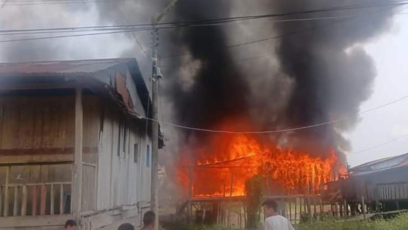 Incendio en Caballococha deja familias en la calle