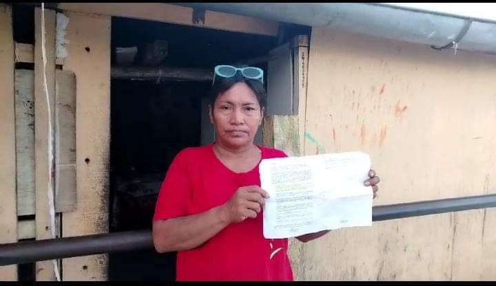 Mujer denuncia injusticia tras ser acusada de agresión