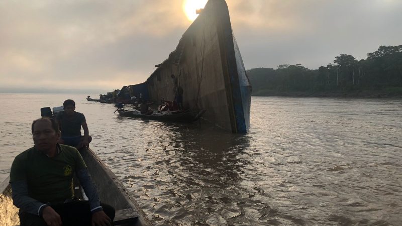 Embarcación se vuelca en el río Marañón debido a vaciante