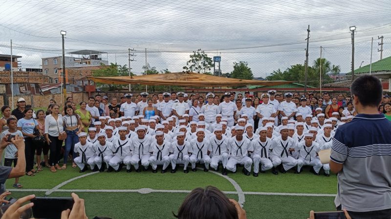 Aspirantes a Grumetes de la Marina de Guerra del Perú reciben primera visita familiar