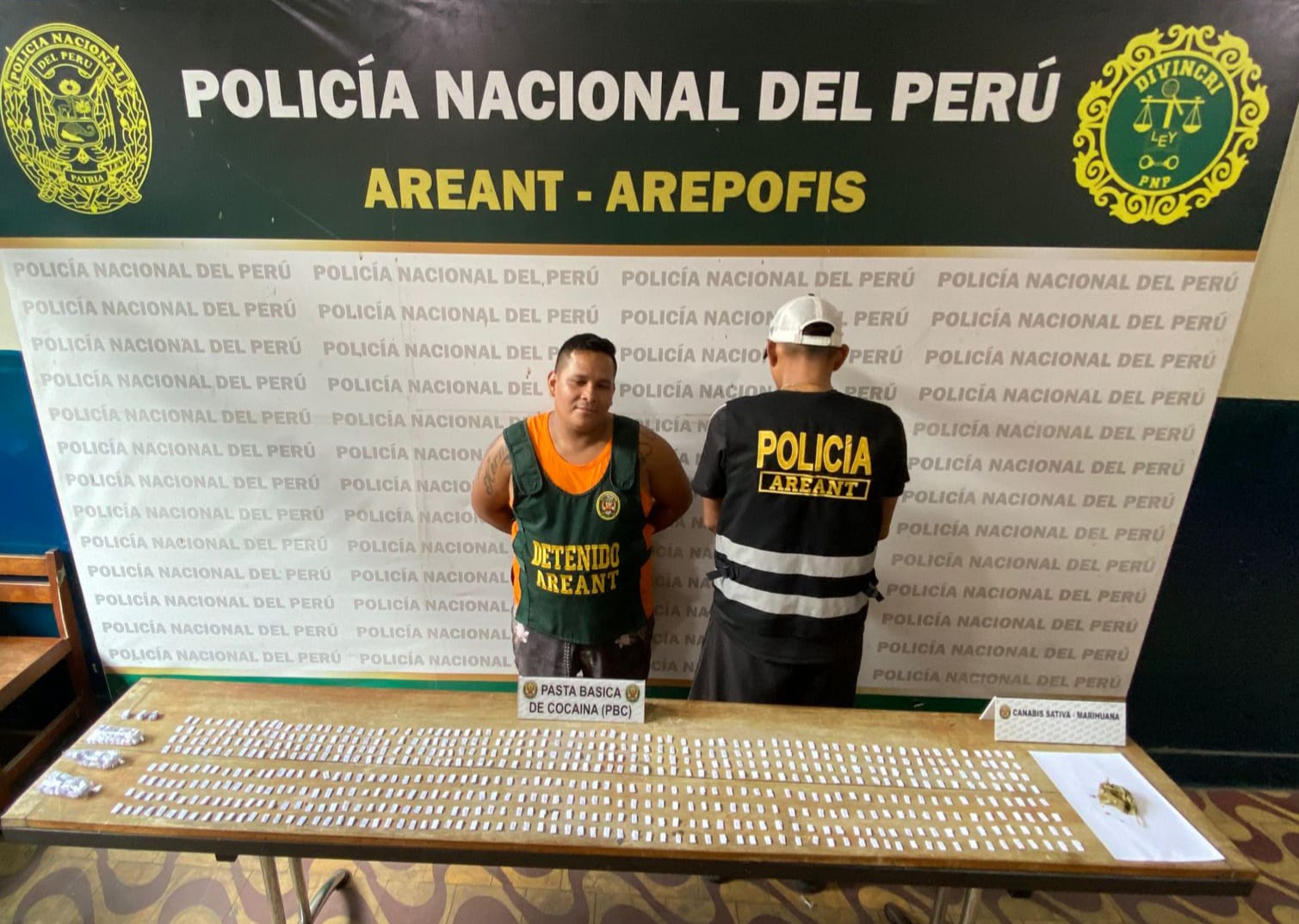 Sujeto cae con más de 1000 ketes de pasta básica de cocaína